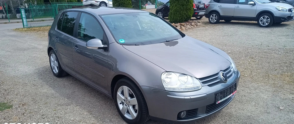 Volkswagen Golf cena 23900 przebieg: 146850, rok produkcji 2008 z Koszalin małe 154